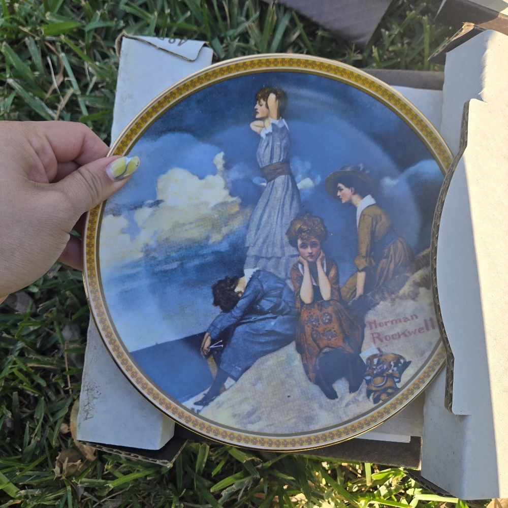 Norman Rockwell‎ "Waiting On The Shore" Collector's Plate